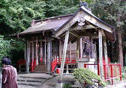生出森八幡神社